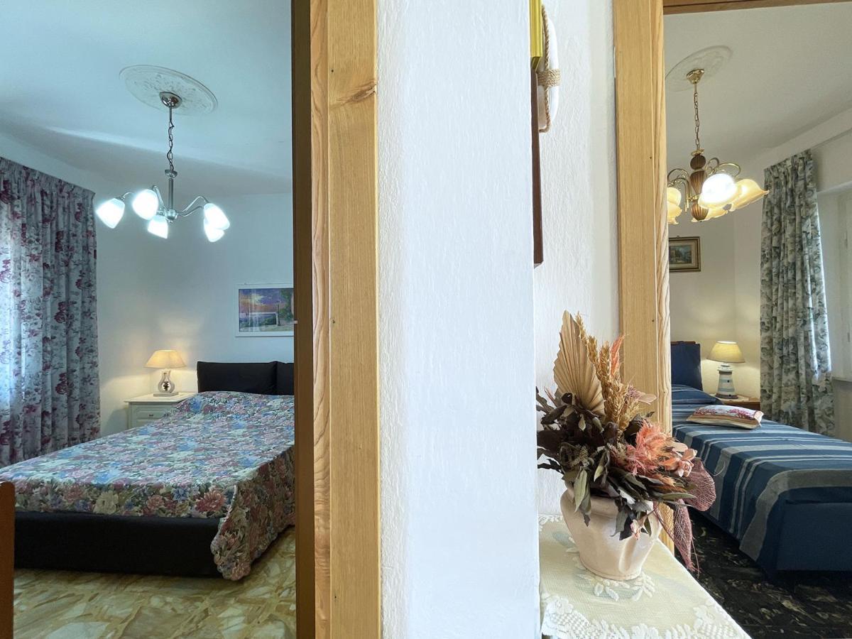 Villa Casa Rosina - Pomonte Esterno foto